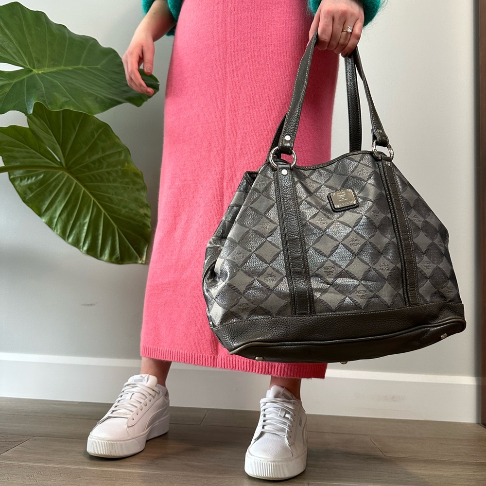 MCM X-Large Grey, Silver Metallic Diamond & Monogram Tote Bag Preloved